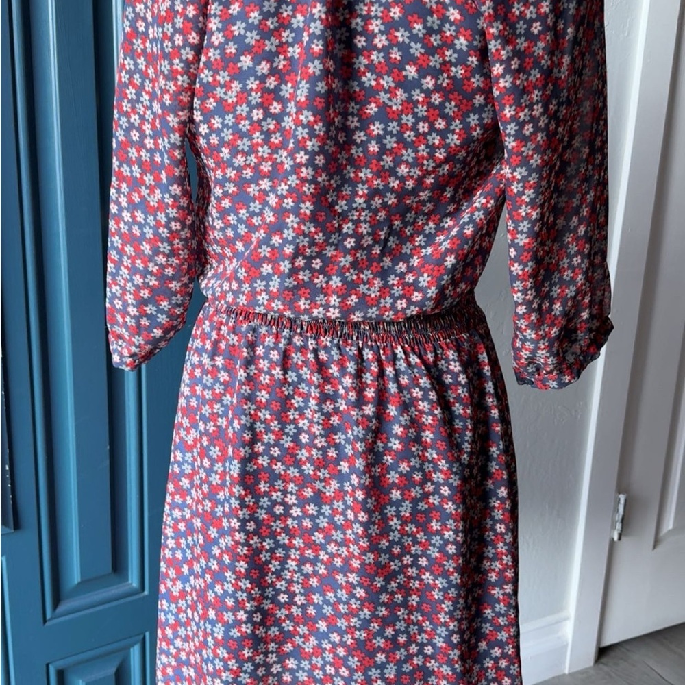 GAP Red and Blue Floral Long Sleeve Dress - Picture 3 of 4
